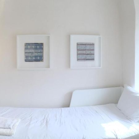 Room Atalaia- Ideal For Single Lissabon Exterior foto