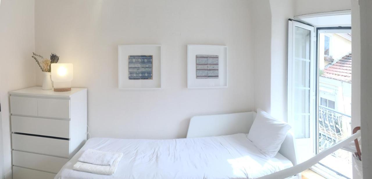 Room Atalaia- Ideal For Single Lissabon Exterior foto